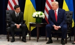 Дональд Трамп и Владимир Зеленский встречаются в Нью-Йорке 25 сентября 2019 года.