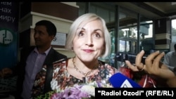 Тажикстанга келген орус мугалимдеринин бири