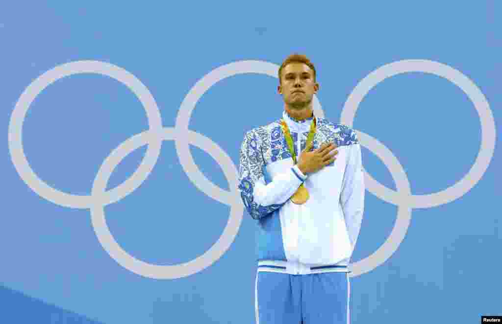 21-летний пловец Дмитрий Баландин завоевал золото на&nbsp; дистанции 300 метров брассом на Играх в Рио. В 2022 году он объявил о завершении спортивной карьеры