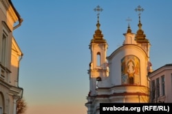 Хвалісты сылюэт Уваскрасенскай царквы