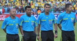 Бахадыр Кочкаров (солдо), Субкхиддин Мохдсалех (солдон экинчи) Равшан Ирматов (ортодо), Рафаель Илясов (оңдо). Түштүк Африка. 2010-жыл.