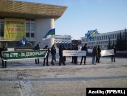 "Бер генә фирка дә республика мәнфәгатен якламый"