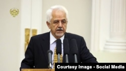 دلاوری: توربین سوم به هژده تا نوزده هزار خانواده برق داده می‌تواند.