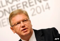 Штефан Фюле