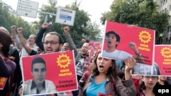 Анкарадагы жардыруудан кийин өкмөттү күнөөлөгөн демонстрация өткөн. 11-октябрь, 2015-жыл.