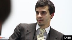 Роман Доброхотов