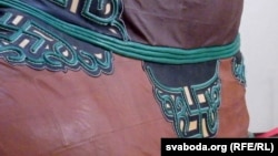 Свастыка на Чынгісханавым боце