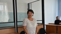 Карлыгаш Асанова, жительница Актобе, которую приговорили к полутора годам ограничения свободы, обвинив в «применении насилия» в отношении полицейского. 25 октября 2019 года.