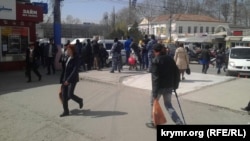 Aqmescitniñ merkeziy bazarı, 6 aprel 2017