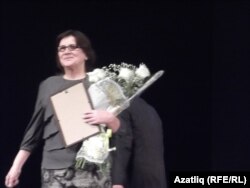 Римма Үтәшева да бүләкләнде