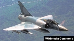 Французький винищувач вMirage-2000