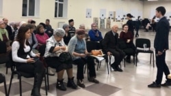 Айрат Фәйзрахманов чыгыш ясый