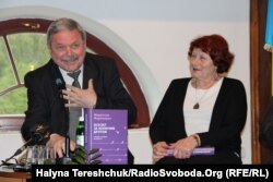 Мирослав Маринович разом із дружиною