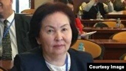 Умут Култаева.