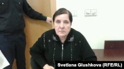 Ольга Колтунова, мать Вадима Курамшина. Астана, 25 ноября 2013 года.