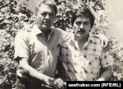 Baba we Kerim Annanowlar. Arhiw suraty.