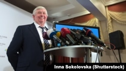 Віктор Шокін від коментарів поки утримується