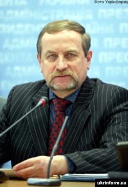 Василь Базів