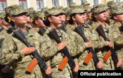 Курсанти-першокурсники Національної Академії сухопутних військ імені гетьмана Петра Сагайдачного. Львів, 3 вересня 2016 року