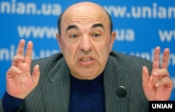 Кандидат в президенты Украины Вадим Рабинович во время пресс-конференции в Киеве, 25 апреля 2014 года