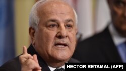 Рияд Мансур.