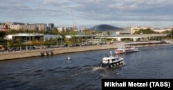 A view of pavilions in Zaryadye Park near the Moscow Kremlin