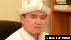 Жолдошбек Абдылдаев.