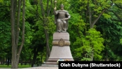 Пам’яник гетьману Івану Мазепі в Полтаві