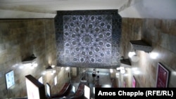 Алишер Навои атындагы станция.