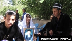 Траур в семье убитого солдата Фирдавса Рахматова