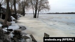 Прыпяць наступае