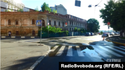 Cтаровинна садиба на розі вулиць Волоської, Борисоглібської та Набережно-Хрещатицької у Києві