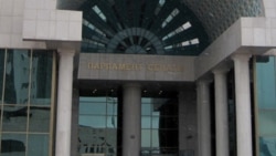 Здание сената парламента Казахстана в Астане