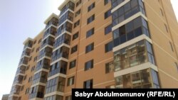 Коргоо министрлигине караштуу жаңы бүткөн үй.