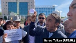 Выступление в Нур-Султане в поддержку жанаозенцев, требующих не допустить работы в Казахстане совместных с Китаем предприятий. 4 сентября 2019 года.