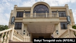 Атамбаевдин үйү. Кой-Таш, 2019-жыл, 8-август