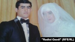 Аловиддин Саидов дар рӯзи арӯсиаш. 23 сентябри соли 2012