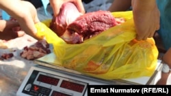 Адистер Кыргызстан өндүргөн эт жана эт азыктары Бажы биримдигинин талаптарына жооп бербесин айтууда.