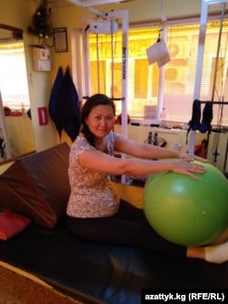 Гульзана Жаркынбаева на реабилитации в городе Саки.