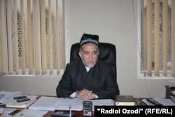 Саидмукаррам Абдулқодирзода, раиси Шӯрои уламои маркази исломии Тоҷикистон.