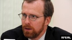 Дэвид Крэмер