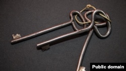 Ключ №3 від камери Стуса у таборі ВС-389/36 у селі Кучино на Середньому Уралі, де він відбував покарання і помер.