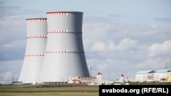 Третій блок Білоруської атомної електростанції вирішили будувати на додаток до двох наявних