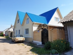 Будинок, де утримували Сергія