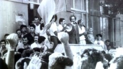 Moskvadakı çevrilişin Bakıdakı əks-sədası