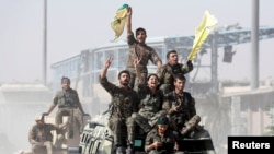 "Сирия демократиялык күчтөрү" Раккада. 17-октябрь, 2017-жыл.