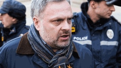 За інформацією Генпрокуратури РФ, Георгія Барамідзе «оголошено в міжнародний розшук, стосовно нього судом заочно обрано запобіжний захід у вигляді взяття під варту».