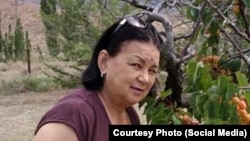 Анархан Надирова.