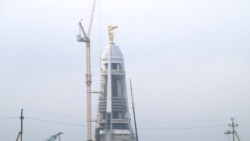 Diňle: Türkmen diplomatlary Bitaraplyk syýasatyny üzňeligiň däl, açyk dialogyň guraly hökmünde wagyz edýär
