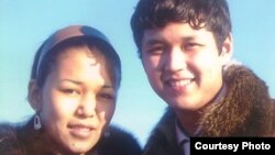 Азамат Аязбеков с женой Гулим.